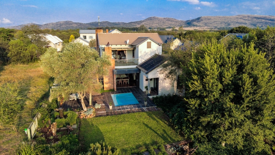 3 Bedroom Property for Sale in The Coves North West